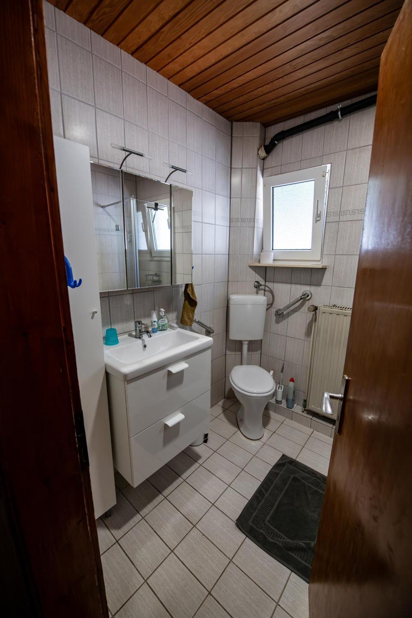 Schoene Ferienwohnung In Ruhiger Lage Altena Esterno foto