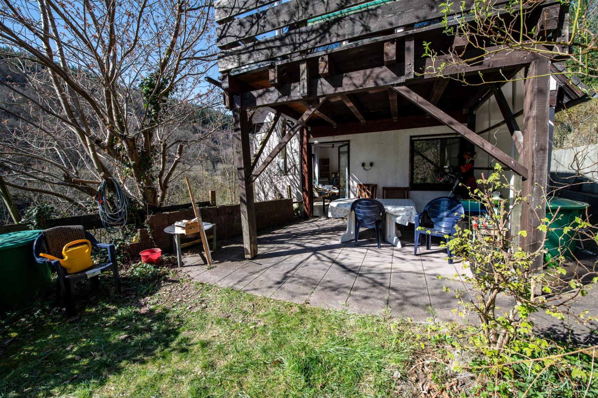 Schoene Ferienwohnung In Ruhiger Lage Altena Esterno foto